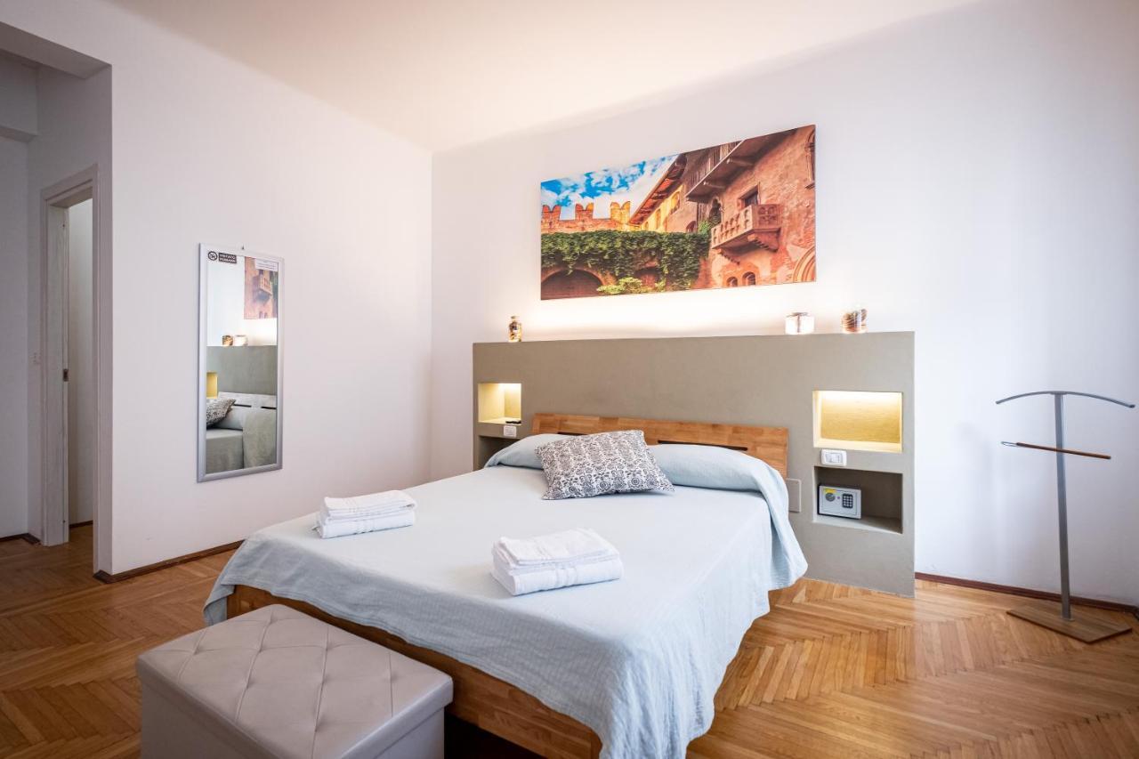 Il Salotto Del Conte Bed & Breakfast Верона Екстериор снимка