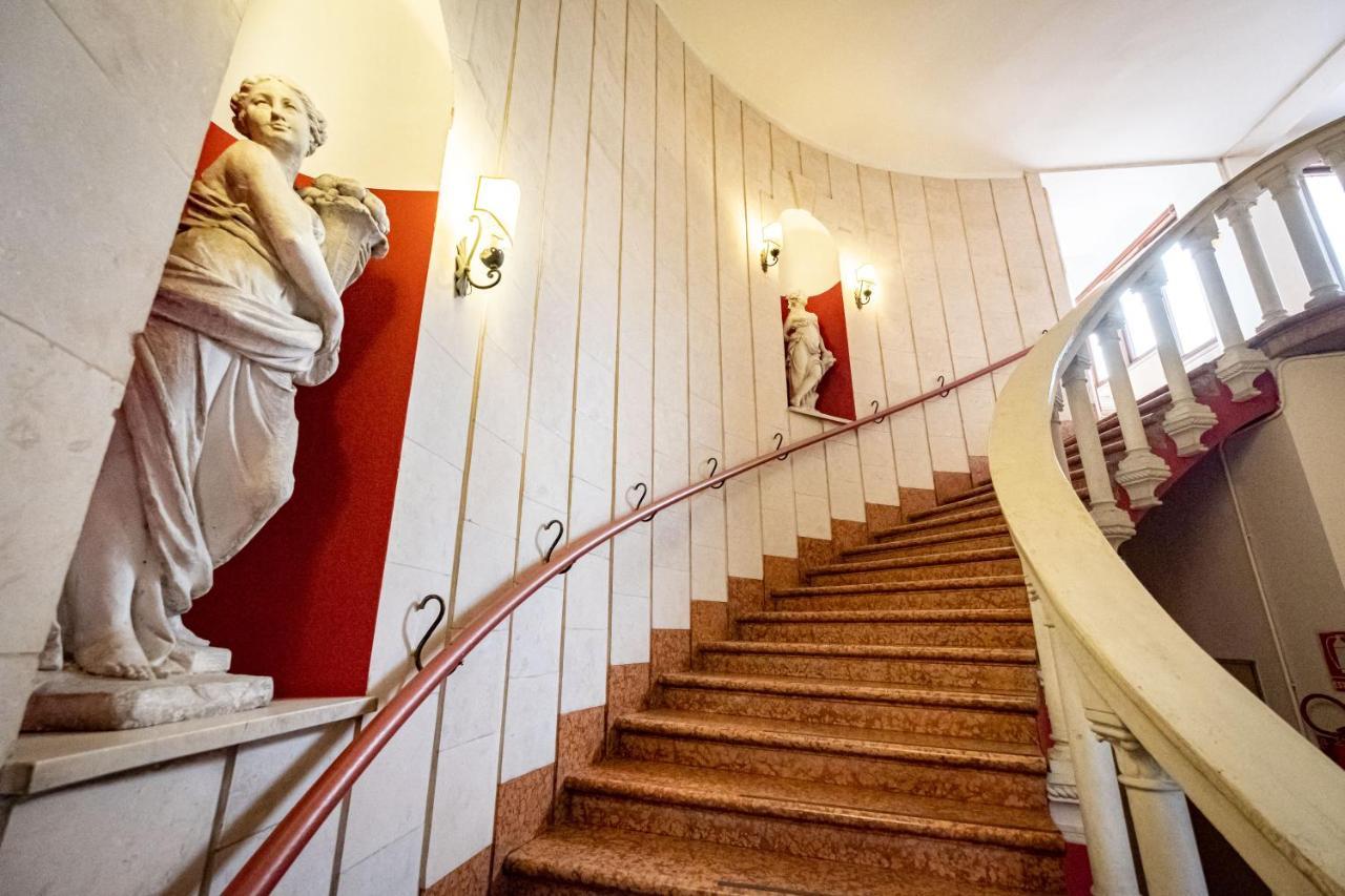 Il Salotto Del Conte Bed & Breakfast Верона Екстериор снимка