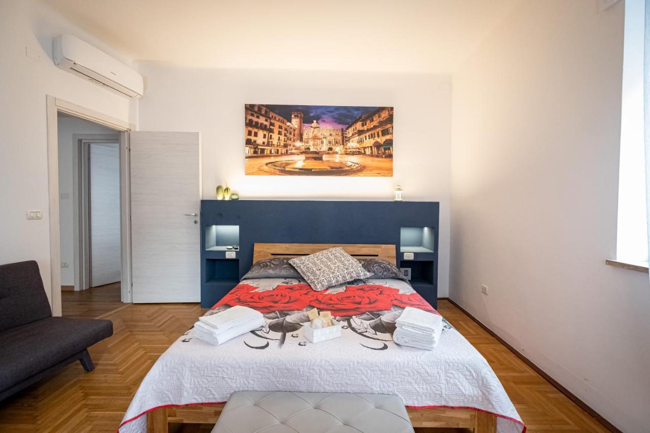 Il Salotto Del Conte Bed & Breakfast Верона Екстериор снимка