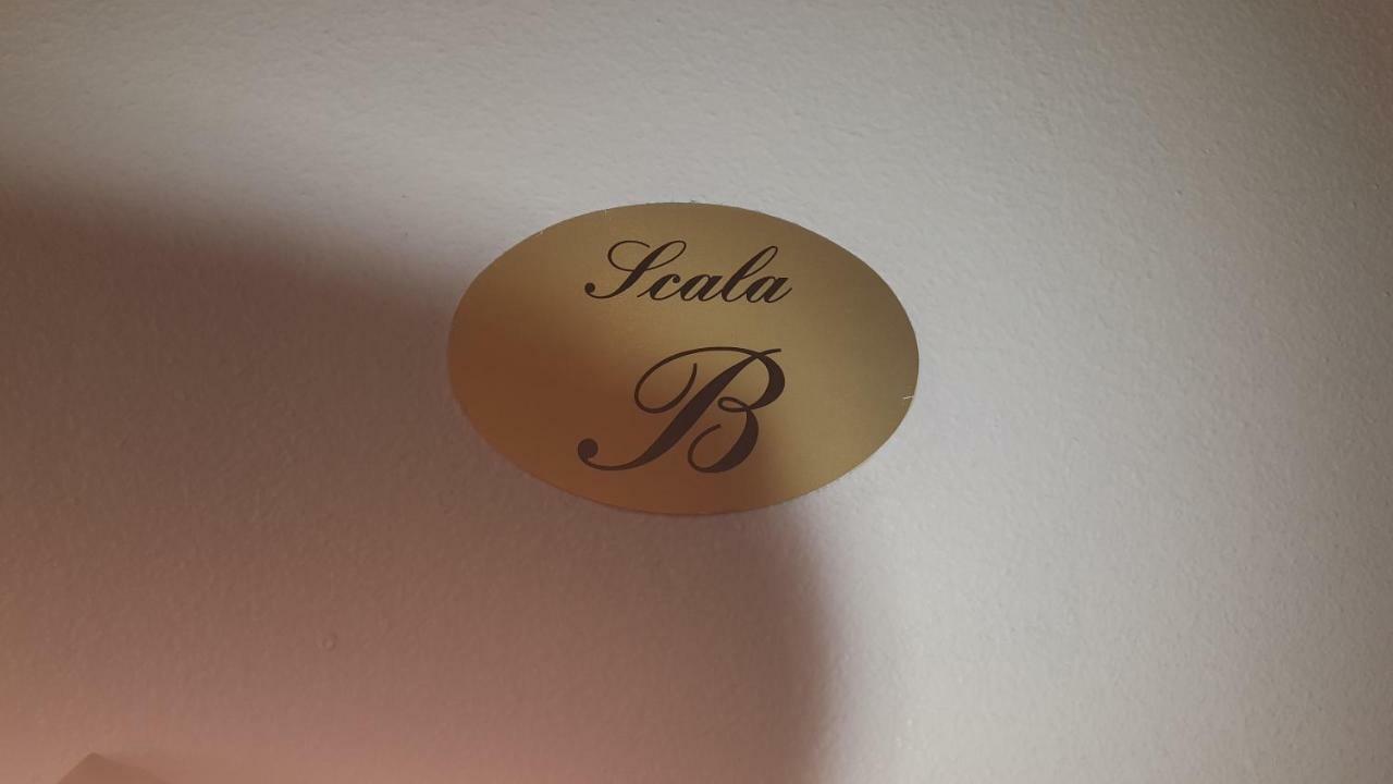 Il Salotto Del Conte Bed & Breakfast Верона Екстериор снимка